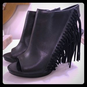 Reba black bootie/heels LAST MARK DOWN